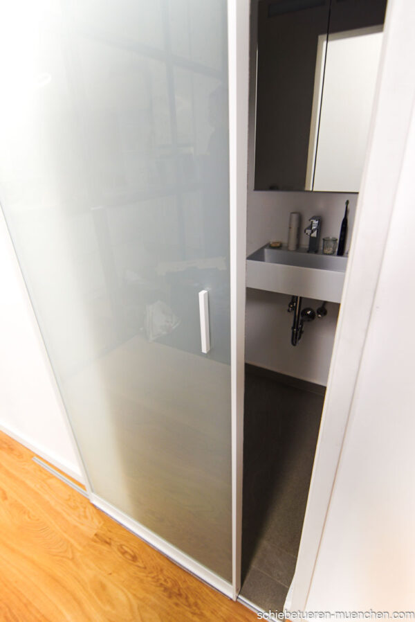 door360 Badezimmer-Schiebetür aus Milchglas, mit wandmontierter Laufschiene und Dichtungsset